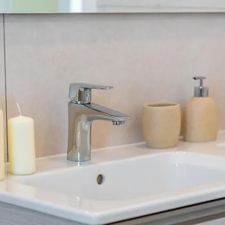 Julia Tenerife Costa Adeje (Tenerife)