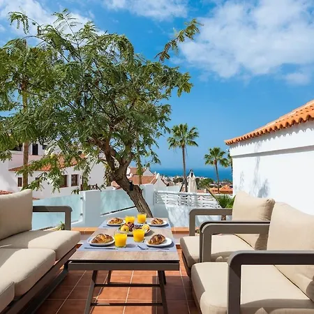 아파트 Julia Tenerife *