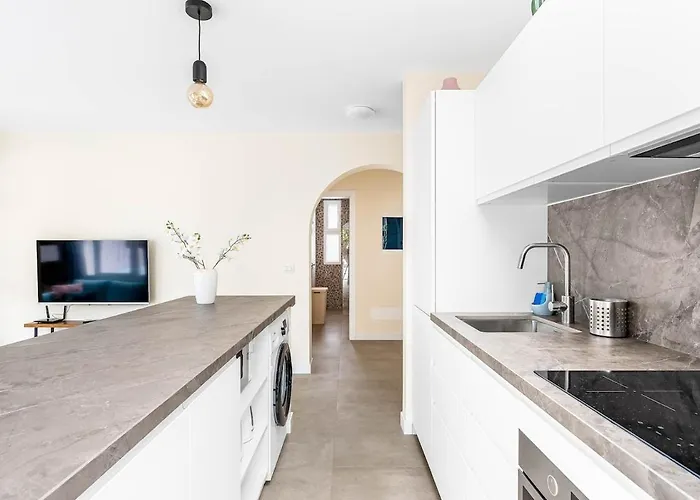 Julia Tenerife Apartment *